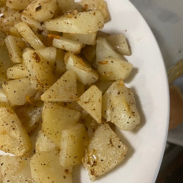 Fried Potatoes w/Onion.